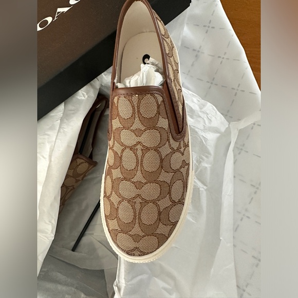 Men’s Coach Signature Sneakers - Picture 2 of 8